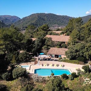 Les Arbousiers Hôtel&Village Vacances